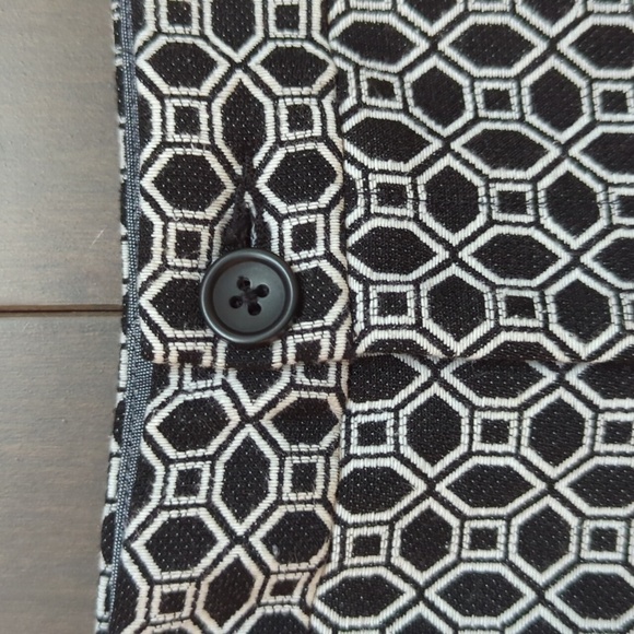 Banana Republic Size 2 Shorts - Picture 3 of 9